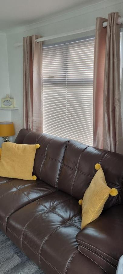 Chalet 81 South Shore Bridlington 2X Bedroom Detached Chalet Sleeps 4 Bessingby Экстерьер фото