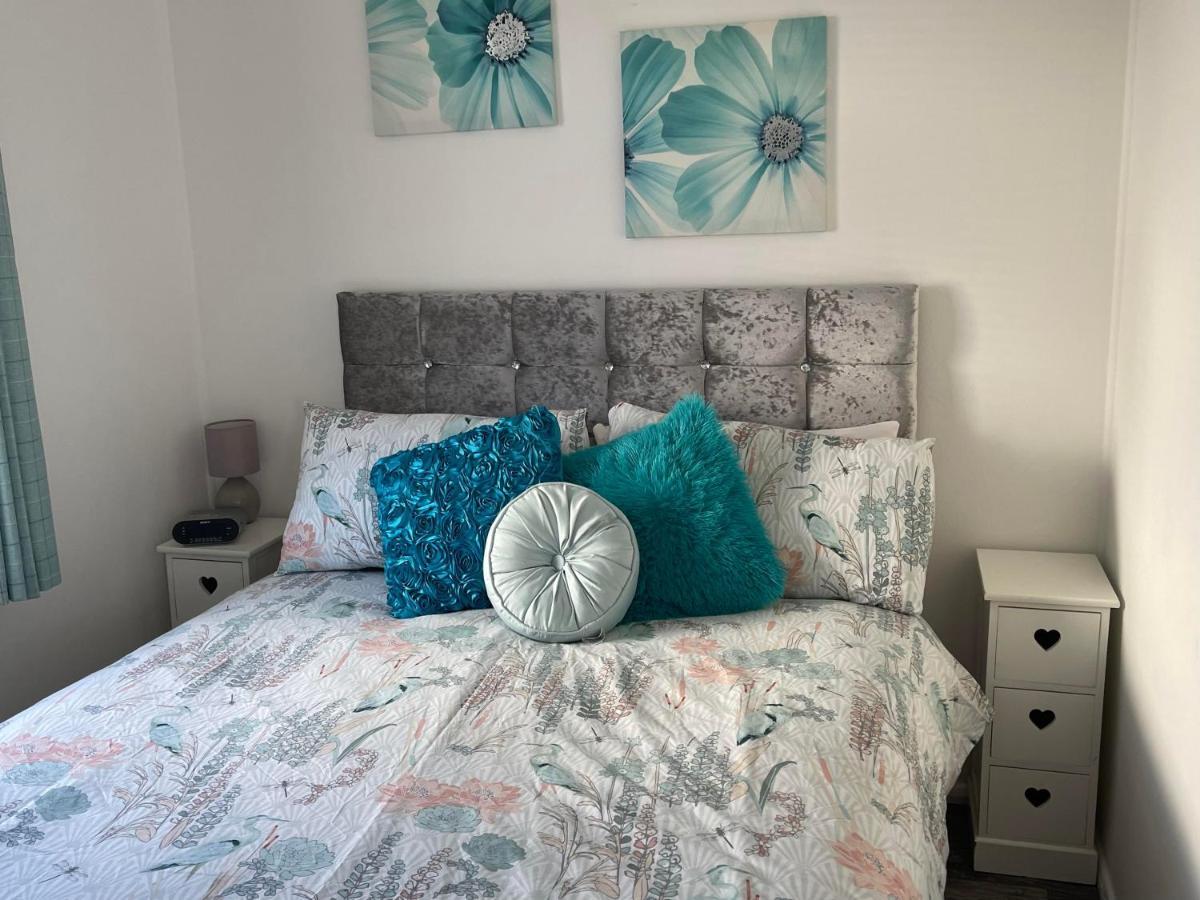 Chalet 81 South Shore Bridlington 2X Bedroom Detached Chalet Sleeps 4 Bessingby Экстерьер фото